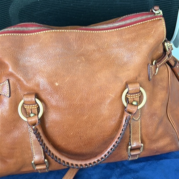 Dooney & Burke Elegant Brown Leather Handbag - Picture 6 of 17